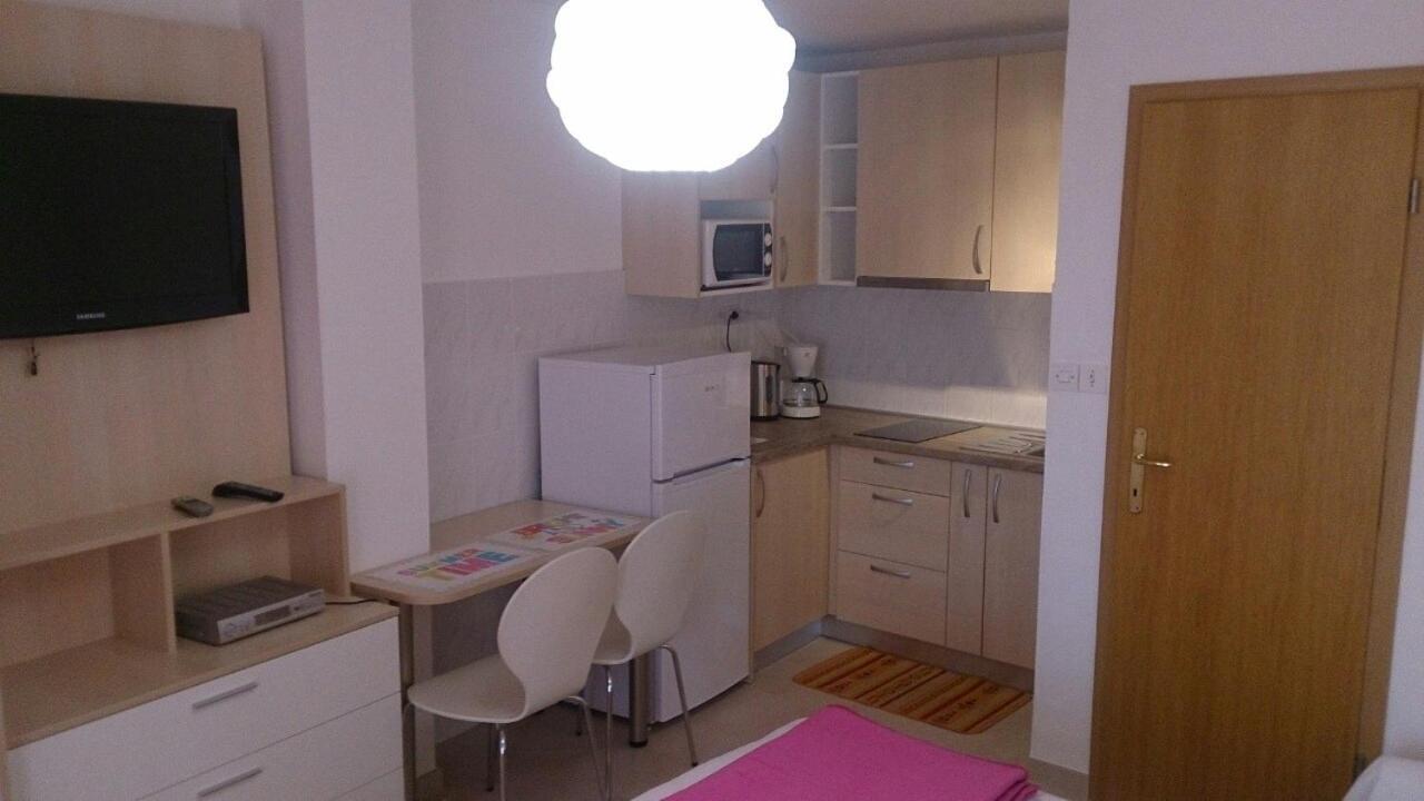 Villa Clara Apartments Kvarner 노비비노돌스키 외부 사진